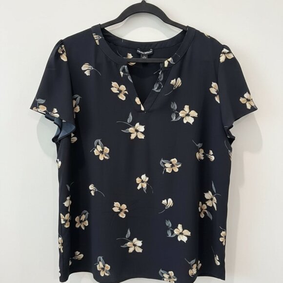 Hilary Radley Black Floral Short Sleeve Blouse – Size XL – NWT - Picture 2 of 4